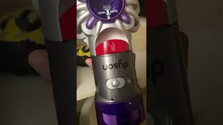 dyson v8 howtouse attachements review vaccumcleaner cordless clean home pewpew [upl. by Adiraf]