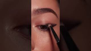 Tuto Maquillage des yeux glow shorts [upl. by Janessa]