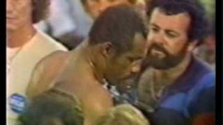 Larry Holmes vs Ken Norton 66 [upl. by Warde]