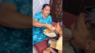 How Mom feed me  🤯 sathishanitha shorts ytviralshorts fun comedy reallifecomedy anitha [upl. by Htebaile]