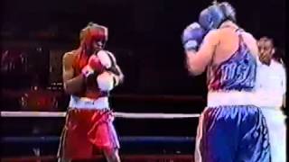 Floyd Money Mayweather Jr vs Augie Sanchez Amateur [upl. by Samale]