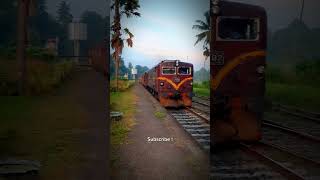 train arriving railway station slowly srilankarailway passengertrain srilankatravel [upl. by Uranie]