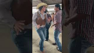 Chuyito y la norteña mucho ritmo youtubeshortsvideo baile 956valley dancemusic lapulga [upl. by Adyeren781]