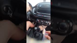 Controle de embreagem na ladeira automobile baliza smartphone balizamento [upl. by Nilahs693]