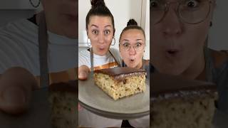 Das ist Oma‘s unglaublich leckerer ZUCCHINI KUCHEN 🤩 shorts zucchini kuchen [upl. by Ynnatirb]