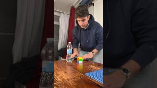 Cubo di Rubik e Bottle Flip cubodirubik [upl. by Swetlana]