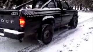 SteveOs 1990 Dodge Dakota 5Speed 4x4 On Ice With Posi Rears [upl. by Assennev736]