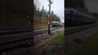 Alter Sonderzug mit einer E10 nach Rosenheim [upl. by Frum]