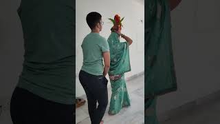 griha Pravesh mein Kalash lekar jaate hue Bahu [upl. by Wye]