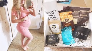 22 amp 23 Weeks Pregnant Vlog  Bump Box Unboxing  Belly Shot  Lauren Self [upl. by Silevi]