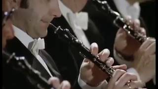 Mahler  Symphony No 1 quotTitanquot Bernstein VPO FULL VIDEO [upl. by Eanom]