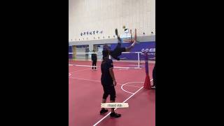 Monster jump roll Spike zelky ladada🔥😬 sepaktakraw rollspike salto [upl. by Desmund]