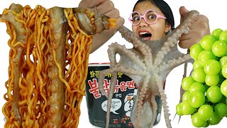 불닭볶음면 Octopus 편의점 먹방 ZOANA Mukbang 먹방 [upl. by Moynahan174]