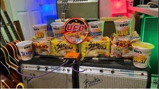 UFO Yakisoba Cup Noodle うまかっちゃん、チキンラーメン！ Unboxing Tasty Instant Noodles from Japan [upl. by Paine]