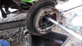 DIY How to Replace Seals and Bearings in a D44 [upl. by Olney706]