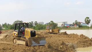 EP 4 Incredible Amazing Loading dozer CAT in Sand DumpTruck TRAGO HYUNDAI [upl. by Nameloc282]