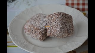 Lamingtons Čupavci punjeni sa šumskim voćem  Sašina kuhinja [upl. by Reteid]