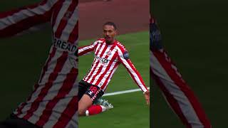 OUTRAGEOUS VOLLEY FROM WILSON ISIDOR VS OXFORD football sunderland safc efl [upl. by Ylrahc]