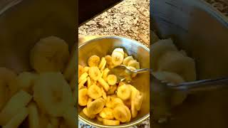 Easy Dehydrated Banana Chips dehydrated dehydratedfood homemadefood healthyfood food [upl. by Adnesor809]