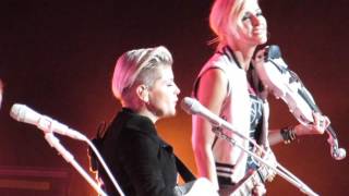 Dixie Chicks  Wide Open Spaces  LIVE HD [upl. by Bethina]