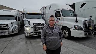 The BEST Class A truck driver in NYC is a FEMALE [upl. by Astor]