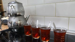 How to make turkish tea with double teapot [upl. by Leunamne]