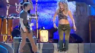 Shakira  La Tortura Livemp4 [upl. by Marge]