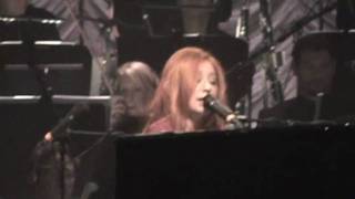 TORI AMOS amp METROPOLE ORCHESTRA  ImprovHolly Ivy and RoseSnow Angel [upl. by Ulric]