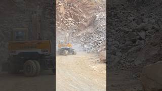 Volvo Excavator Under Huge Landslide 💁‍♂️🙆‍♀️🤷🏼‍♂️😮 hardwork automobile smalljawcrushers [upl. by Harvey]