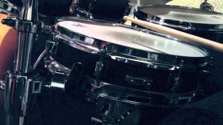 Pearl Piccolo 13quot x 3quot Steel Snare Drum DEMO High Quality  Lindsay Artkop [upl. by Abbot]