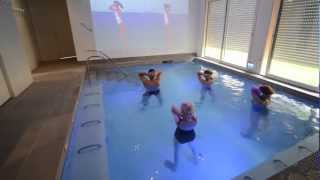 Rééducation et gymnastique préventive en piscine KINECONCEPT [upl. by Liemaj]