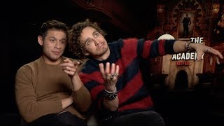 Robert Sheehan and David Castaneda talk leaving each other on read while filming Umbrella Academy [upl. by Drucy291]