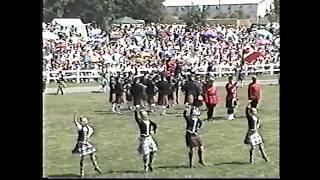 Maxville 2000 Massed Highland Fling [upl. by Sacram24]