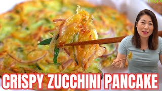 EASY CHEAP amp DELICIOUS CRISPY Korean Zucchini Pancake Recipe ANYONE CAN MAKE THIS 🇰🇷바삭바삭한애호박 부침개 [upl. by Ahtivak215]