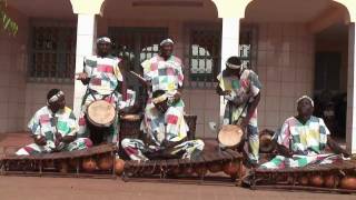 Sali Diabates Afro Faso plays Fonbanso [upl. by Albertson]