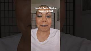 Howto get your eyeshadows to show up on hooded eyelids  Two different placement techniques [upl. by Jacquetta]