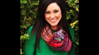 quotForeverquot Live Kari Jobe featuring Isaac Wimberley lyrics [upl. by Judsen]