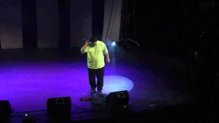 Michael Krappel  Das Supertalent 2011  LiVE SHOW  USA  Hummus [upl. by Nwahsak]