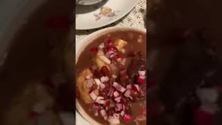 Sopa de frijoles servida [upl. by Anahsek39]