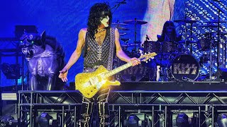 Kiss  Shandi Sydney Oct 7 2023 Accor Stadium [upl. by Attezi]