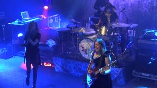 SleaterKinney  Dig Me Out HD Live In Paris 2015 [upl. by Nyrrat]