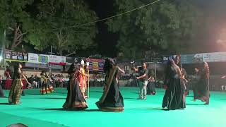 ramti Ave madi ramti Ave full song video Navratri special raas [upl. by Adnahs]