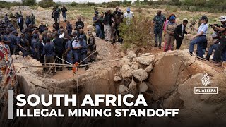 South Africa illegal mining standoff Hundreds remain underground in disused gold mine [upl. by Eustashe893]