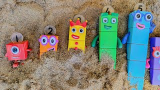 Numberblocks Buried in Sand Find and Arrange Numbers Left to Right  Learn with Toys [upl. by Etheline]