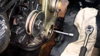 1988 Suzuki Carry DB71T Timing Inspection  Belt Replacement [upl. by Sprage431]