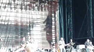 Bruce Springsteen  Bern  30609  Intro  Vogellisi  Badlands [upl. by Bowne]