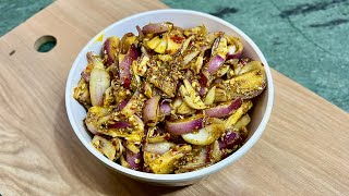 Pyaaz ka achar banane ka tarika  how to make onion pickle pickle viralvideo [upl. by Weitzman628]