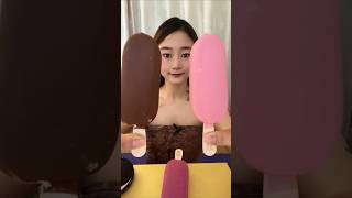 Asmr eating ice cream strawberry 🍓 chocolates 🍫 Delicious 😋 [upl. by Namreh]