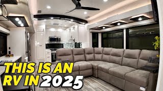 RVs coming for 2025 look THIS NICE 🤯 2025 Jayco Pinnacle 38FBRK [upl. by Georgi]