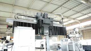 SNK CNC Double Column Machine Center HF3M 1991 For Sale [upl. by Attenreb]